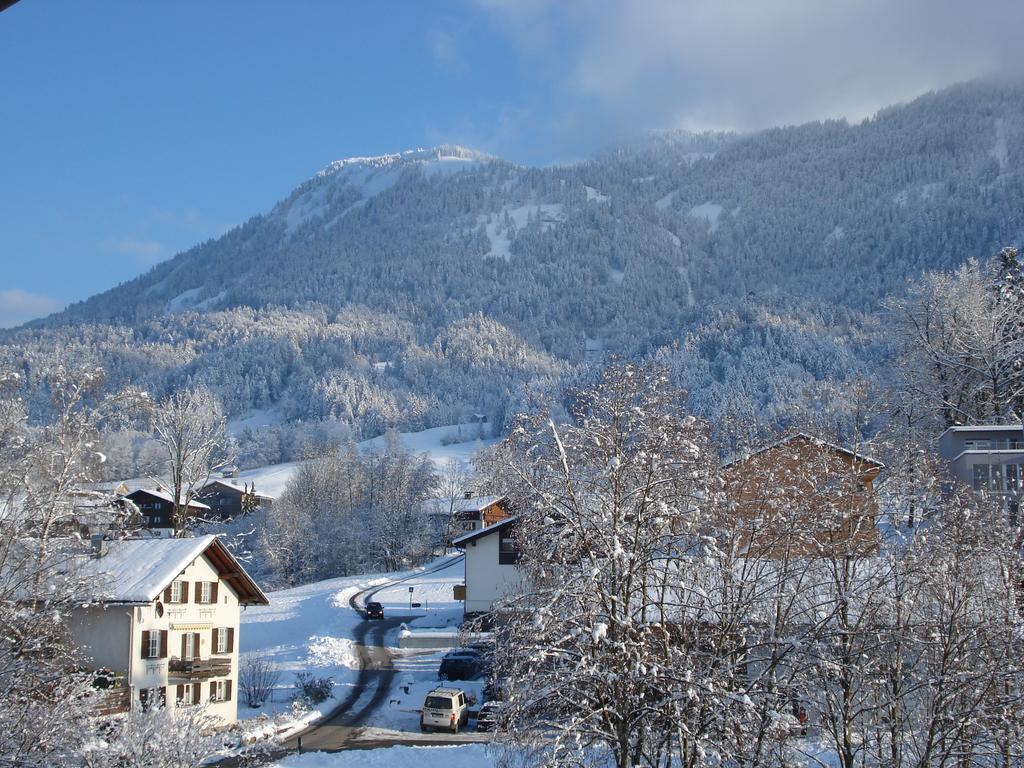 Gaestehaus-Pension Barbara Andelsbuch Luaran gambar