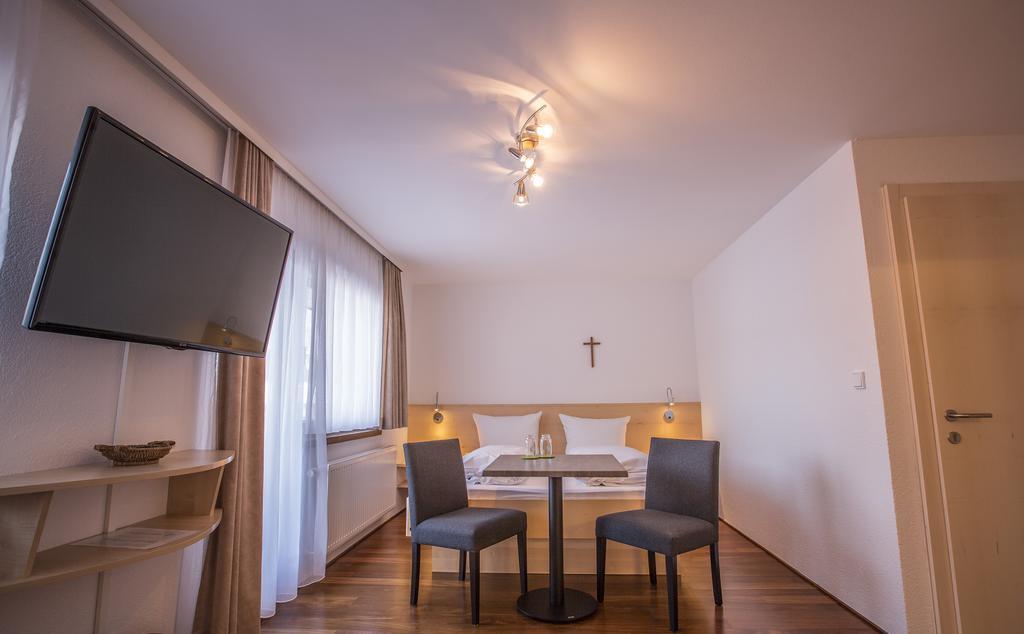 Gaestehaus-Pension Barbara Andelsbuch Bilik gambar