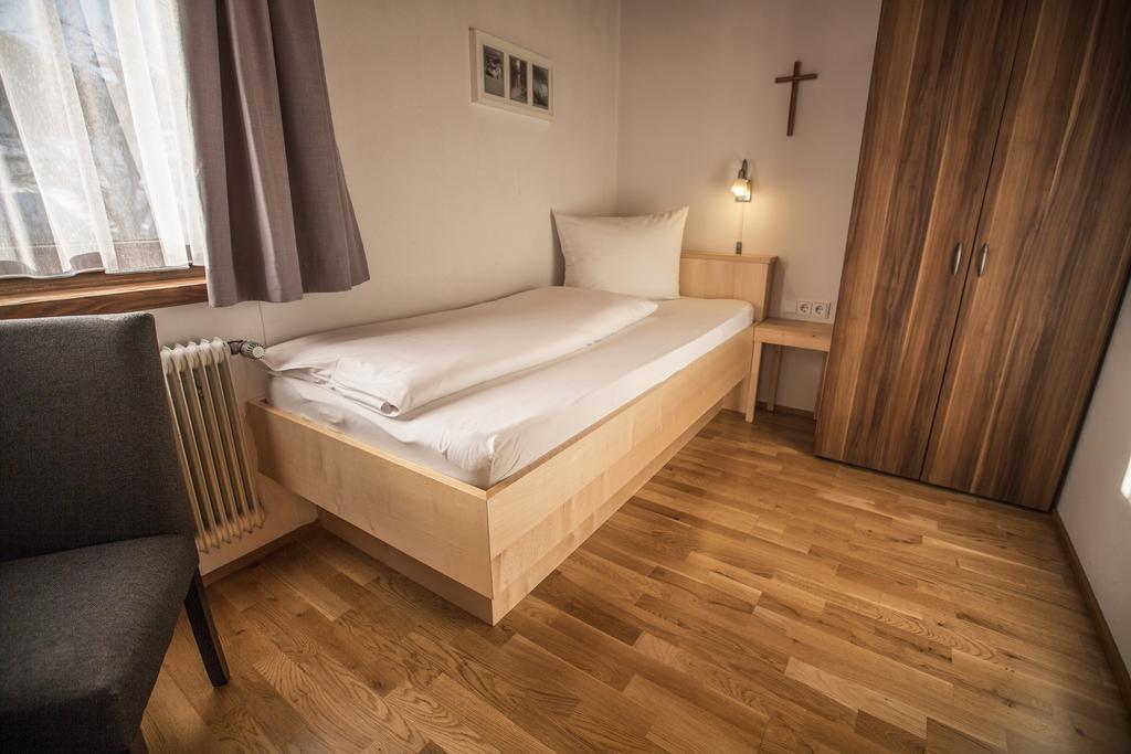 Gaestehaus-Pension Barbara Andelsbuch Bilik gambar